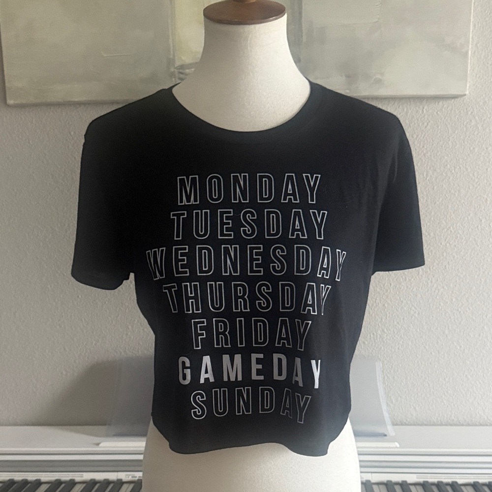 Ruby’s Rubbish Cropped Black Saturday Gameday Shirt Sz Medium Juniors